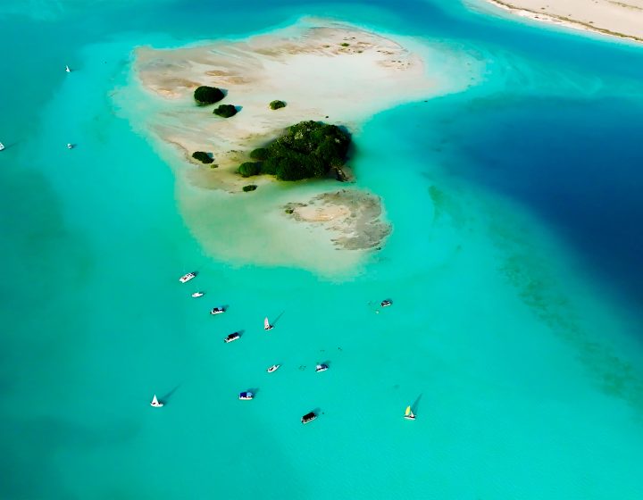 Moon Experiences (agencia de viajes en Cancún) fotografía de la laguna de Bacalar